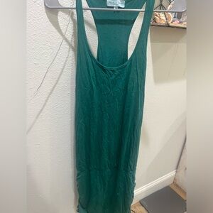 Green dress. size medium, in good condition